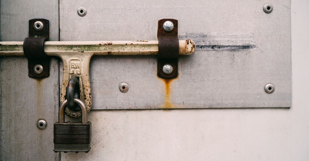 How to Spot and Avoid Locksmith Scams in New York City — 3rd Ave Locksmith Corp